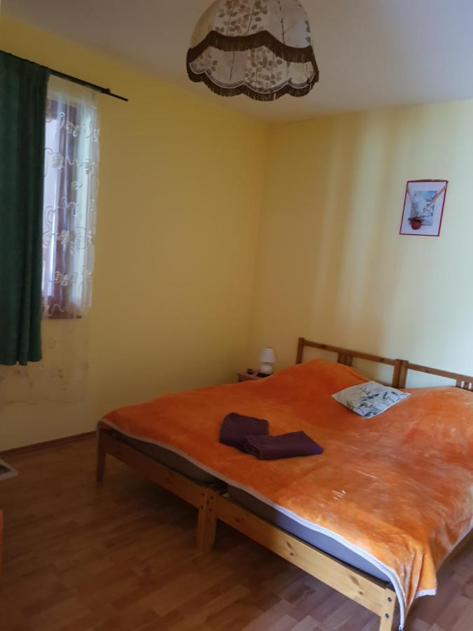 Apartment Tisza-tavirozsa Vendeghaz *